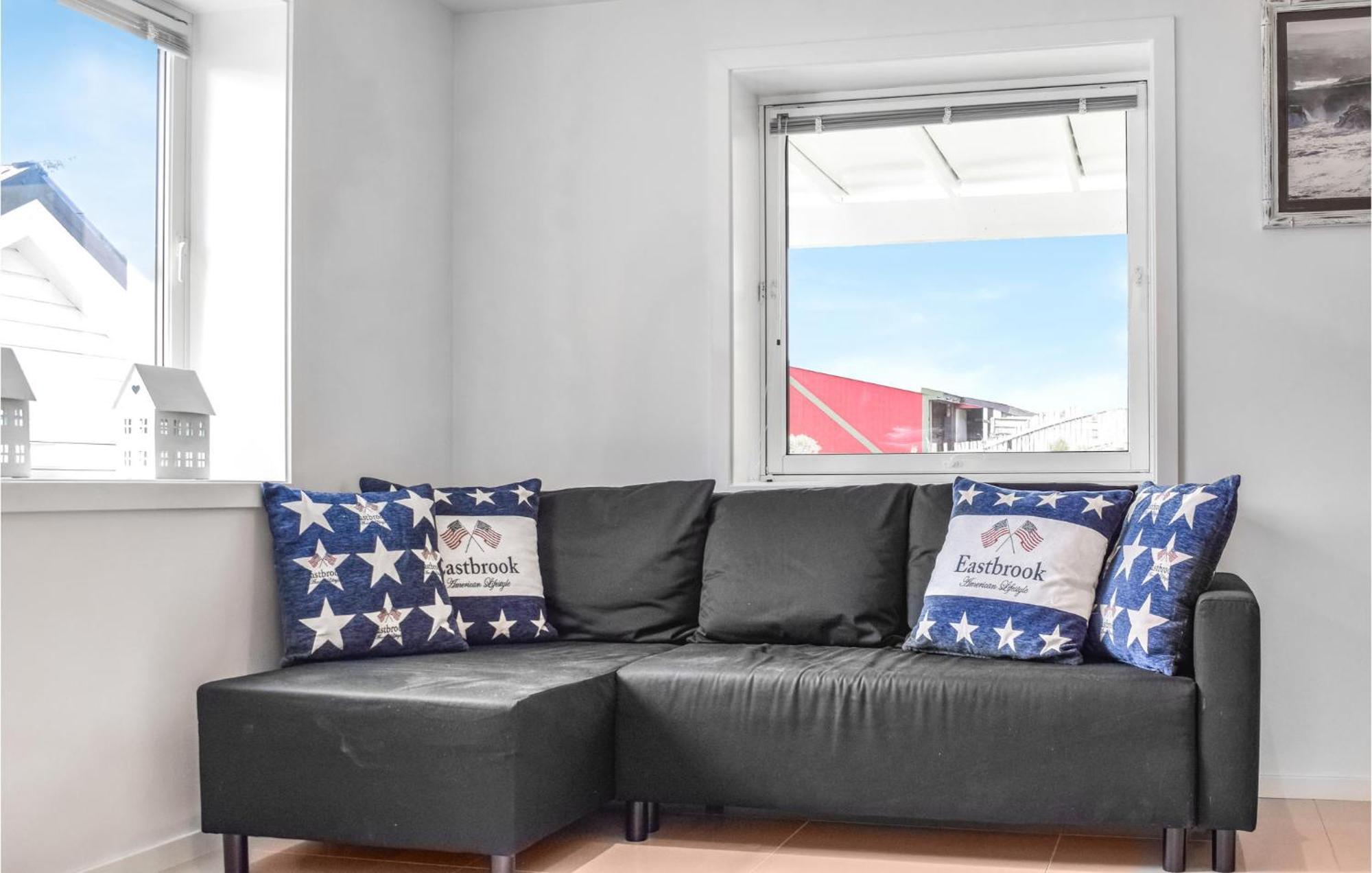 Pet Friendly Apartment In Fjell With Wifi Lokoy エクステリア 写真
