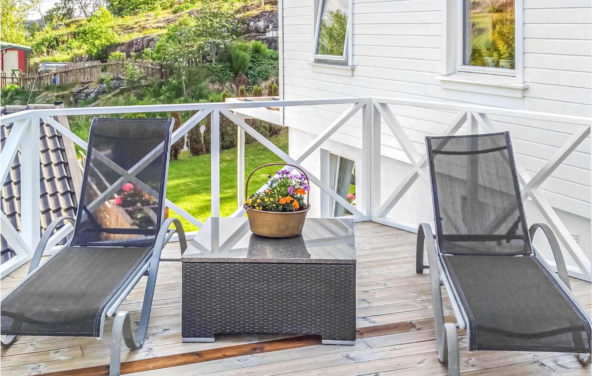 Pet Friendly Apartment In Fjell With Wifi Lokoy エクステリア 写真